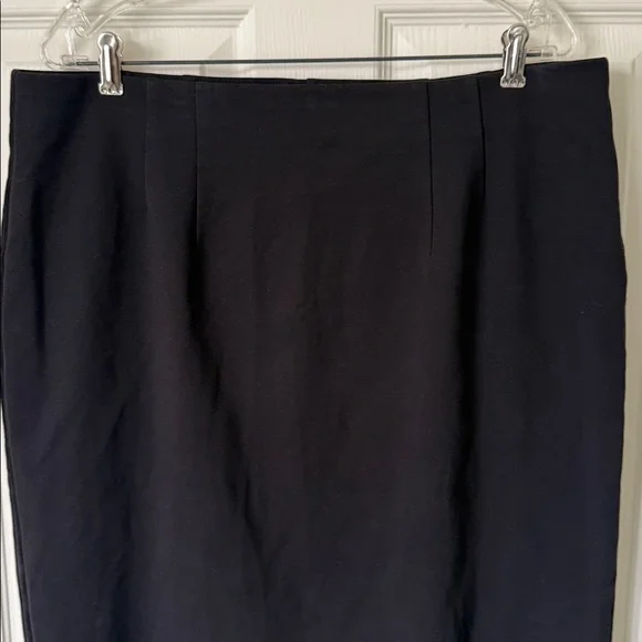 Eileen Fisher Elegant Black Pencil Skirt - Picture 3 of 8